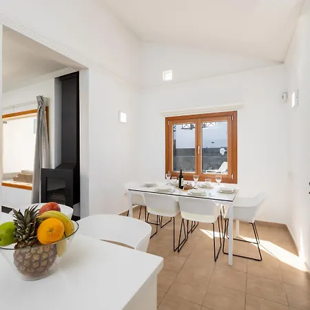 Dacil * Playa Blanca (Lanzarote)